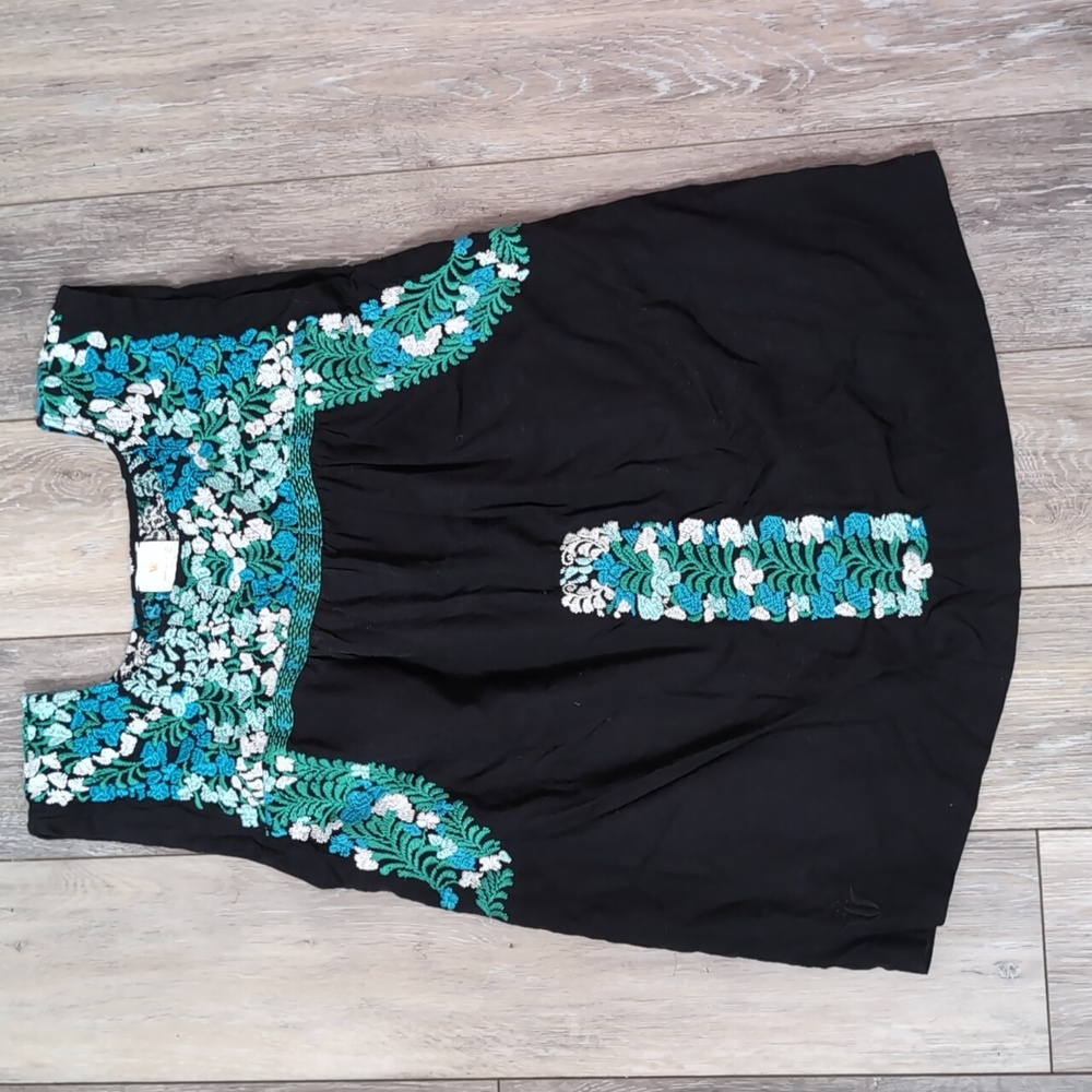 J.Marie Embroidered Top